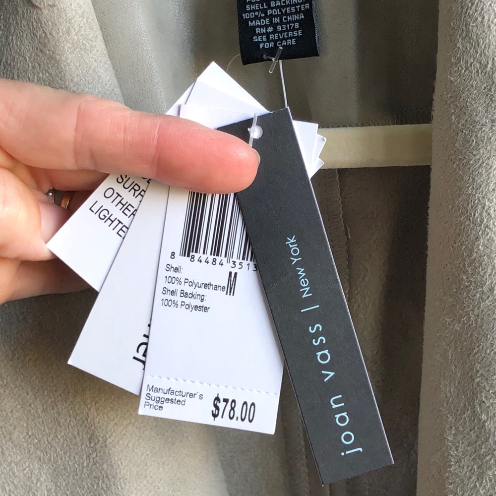 Vest - Picture 2 of 2
